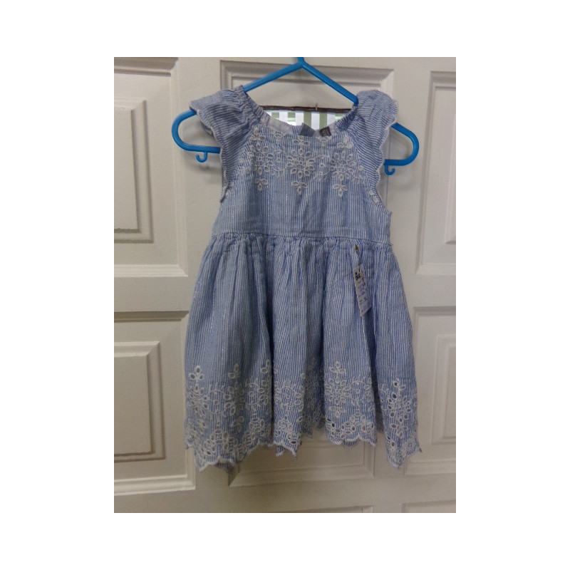 Vestido Losan talla 9 meses. Segunda mano