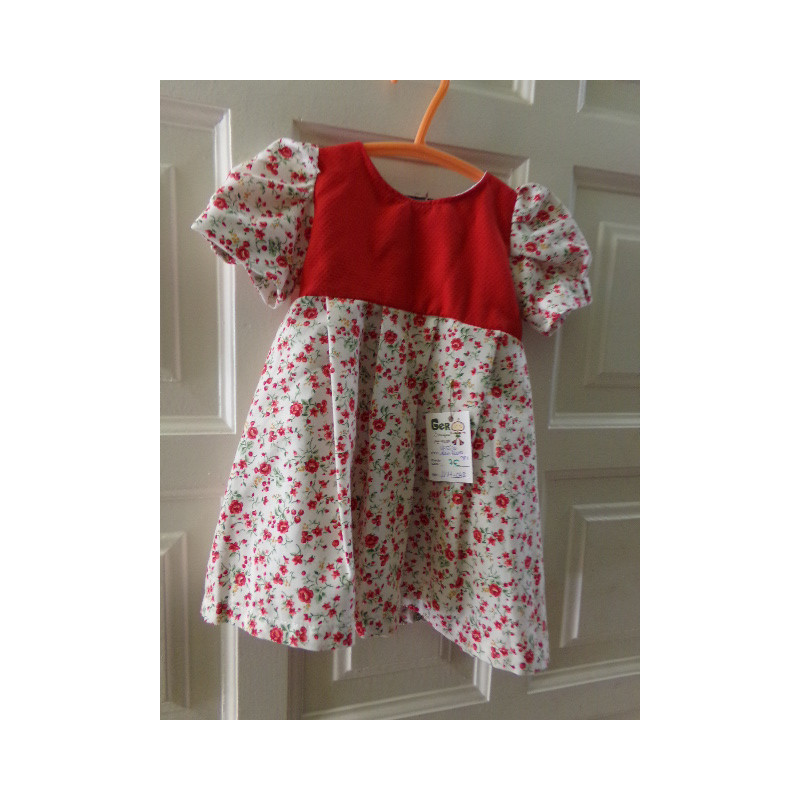 Vesdtido rojo flores talla 9 meses. Segunda mano