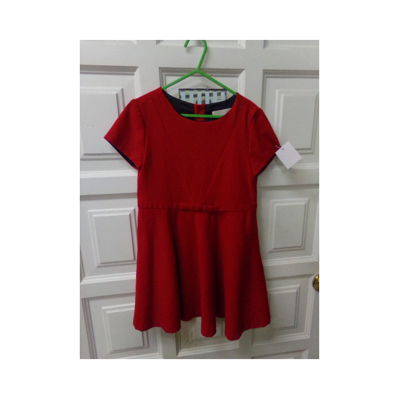 Vestido de verano de Zara.Talla 7-8 años. Segunda mano