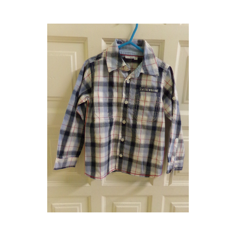 Camisa talla 4 años. Segunda mano