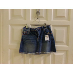 Falda vaquera talla 9 años. Segunda mano