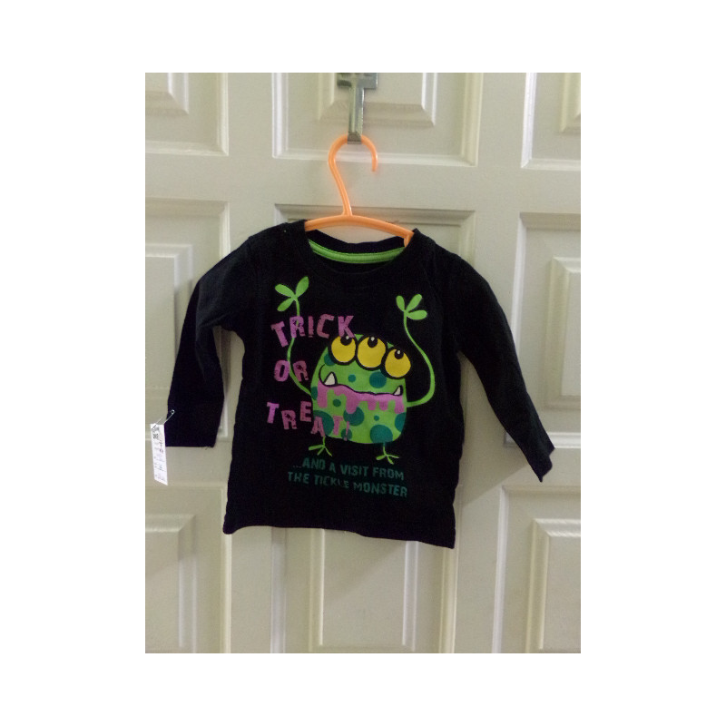 Camiseta talla 3-6 meses. Segunda mano