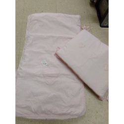 Edredón con chichonera. Petit Praia para cuna. Segunda mano