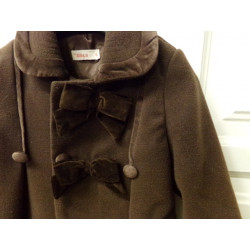 Abrigo de paño marrón chocolate talla 4 años. Segunda mano