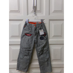 Pantalón talla 3 años. Segunda mano