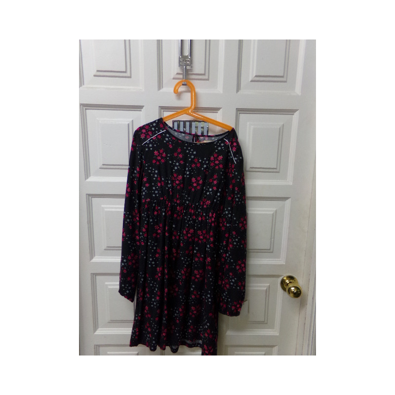 Vestido Sfera talla 11-12 años. Segunda mano