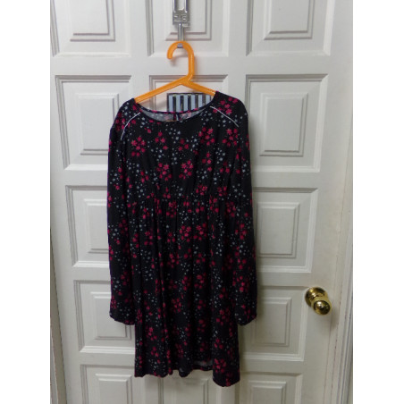 Vestido Sfera talla 11-12 años. Segunda mano