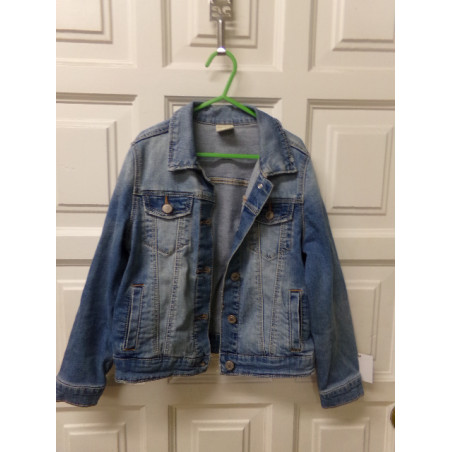 Cazadora zara talla 8 años. Segunda mano