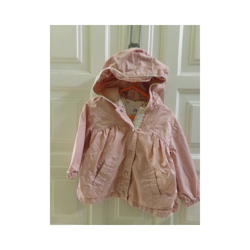 Parka verano talla 18 meses. Segunda mano