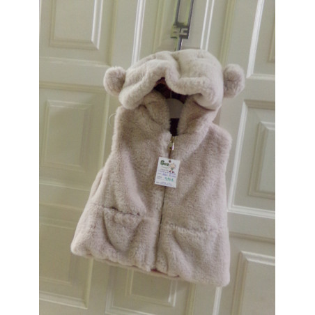 Chalequito pelito talla 12 meses. Segunda mano