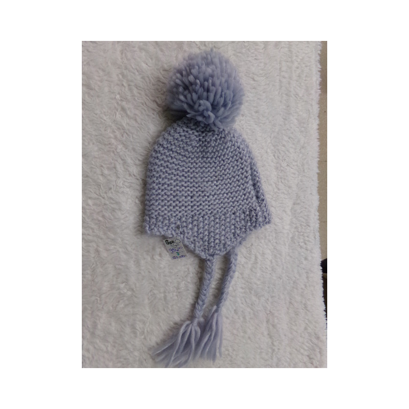 Gorrito gris bebe