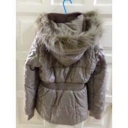 Plumas Mayoral talla 10-12 años. Segunda mano