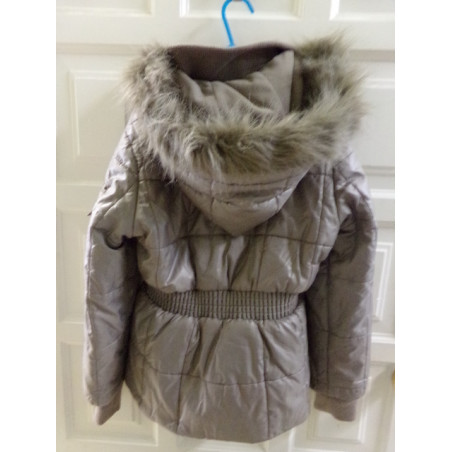 Plumas Mayoral talla 10-12 años. Segunda mano