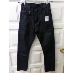 Vaquero negro talla 10 años. Segunda mano