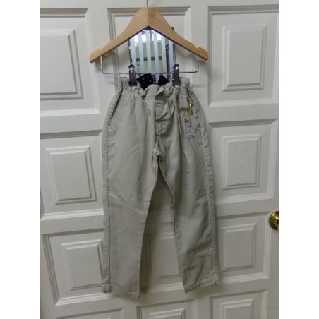 Pantalon Mayoral talla 5 años. Segunda mano