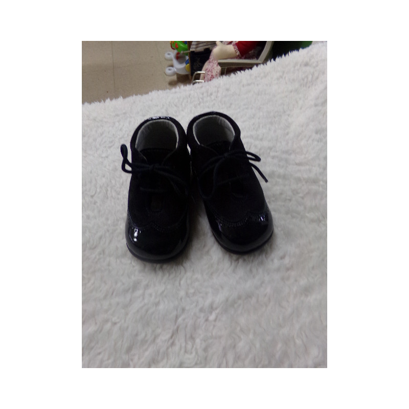 Botita azul marino N 18. Segunda mano