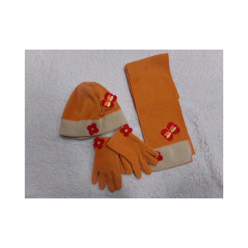 Conjunto gorro bufanda y manoplas 6 años