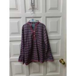 Blusa estampada talla 7 años. Segunda mano