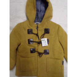 Abrigo Pili Carrera talla 3 años. Segunda mano