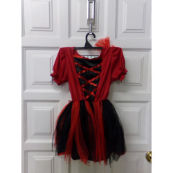 Disfraz de bruja talla 5-6 años. Segunda mano