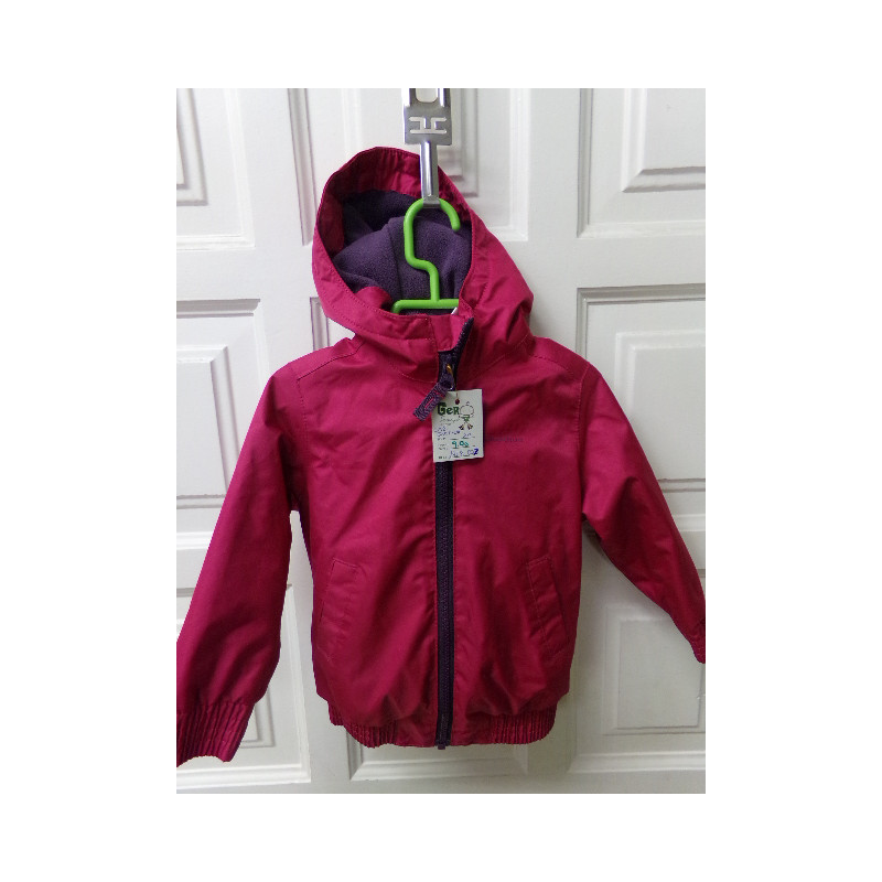 Cazadora Quechua talla 2 años. Segunda mano