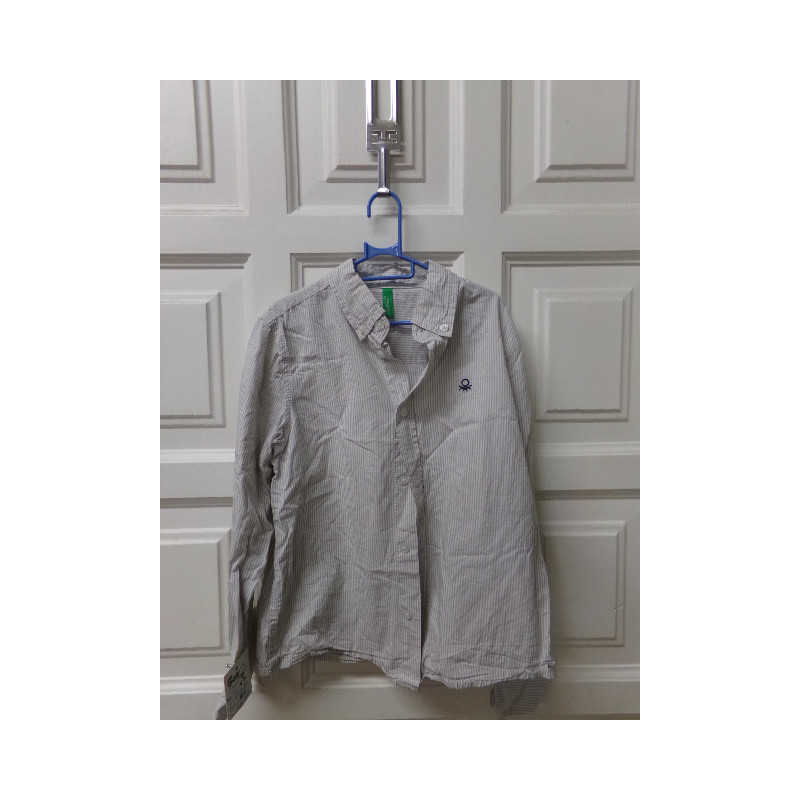 Camisa talla 6 años. Benetton. Segunda mano