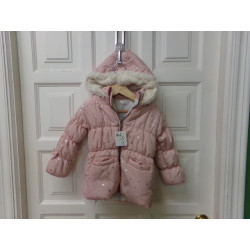 Plumifero estrellas  talla 2 años. Segunda mano