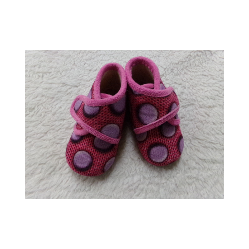 Zapatillas N 22. Segunda mano