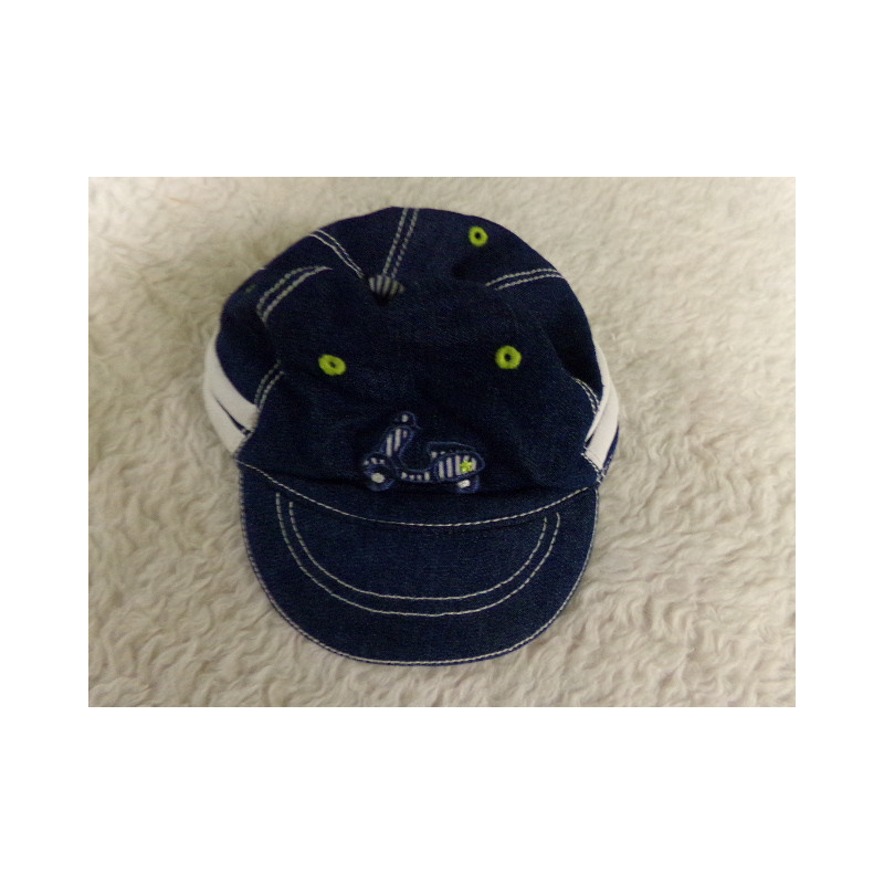 Gorrita Mayoral 2-4 meses. Segunda mano