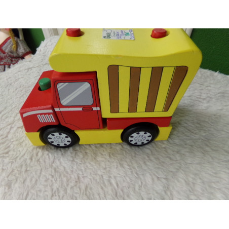 Construye camión de madera. Segunda mano