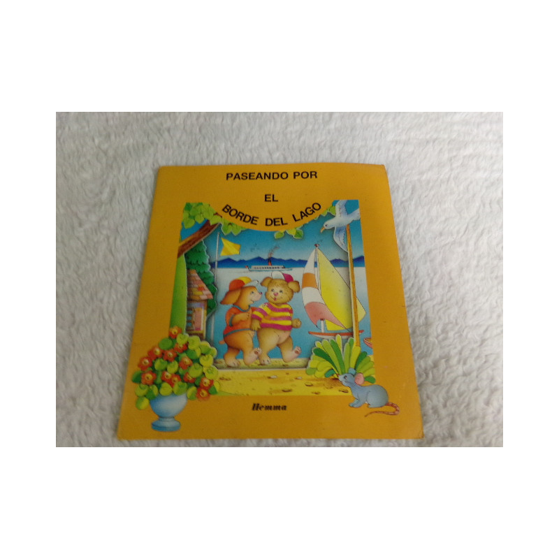 Paseando por el borde del lago. Segunda mano