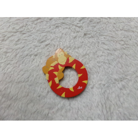 Letra O de madera . Segunda mano