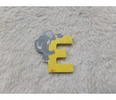 Letra E de madera . Segunda mano