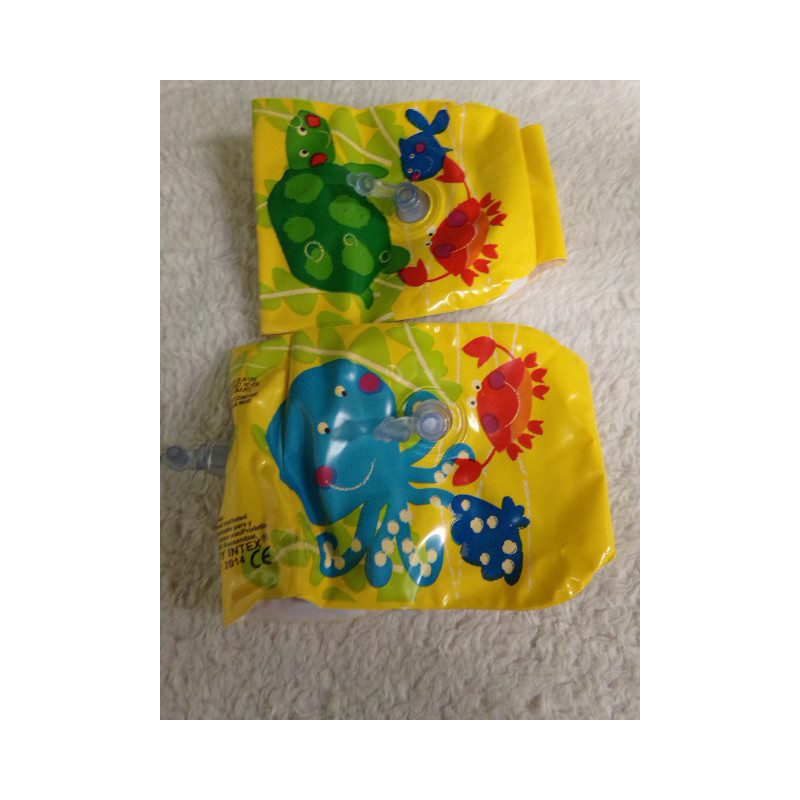 Manguitos talla 3-6 años. Segunda mano