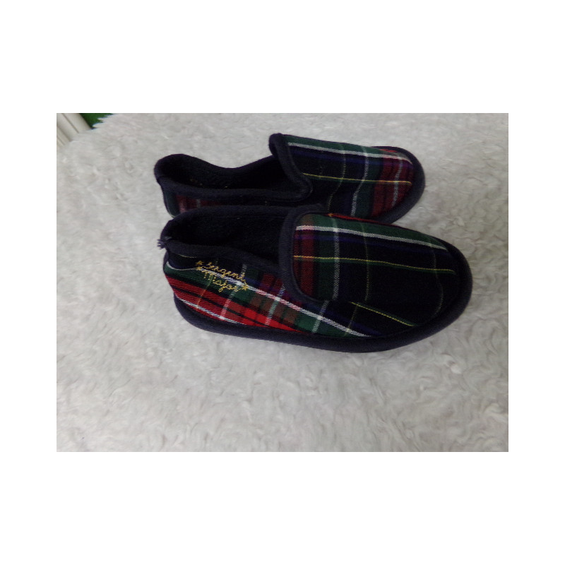 Zapatillas 23-24. Segunda mano