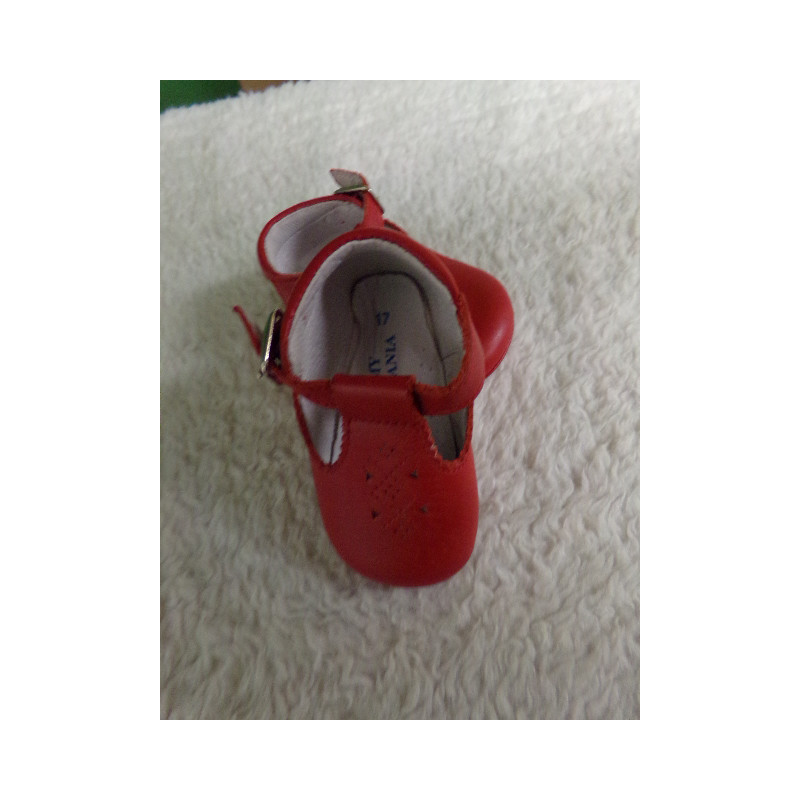 Zapato rojo N 17. Segunda mano