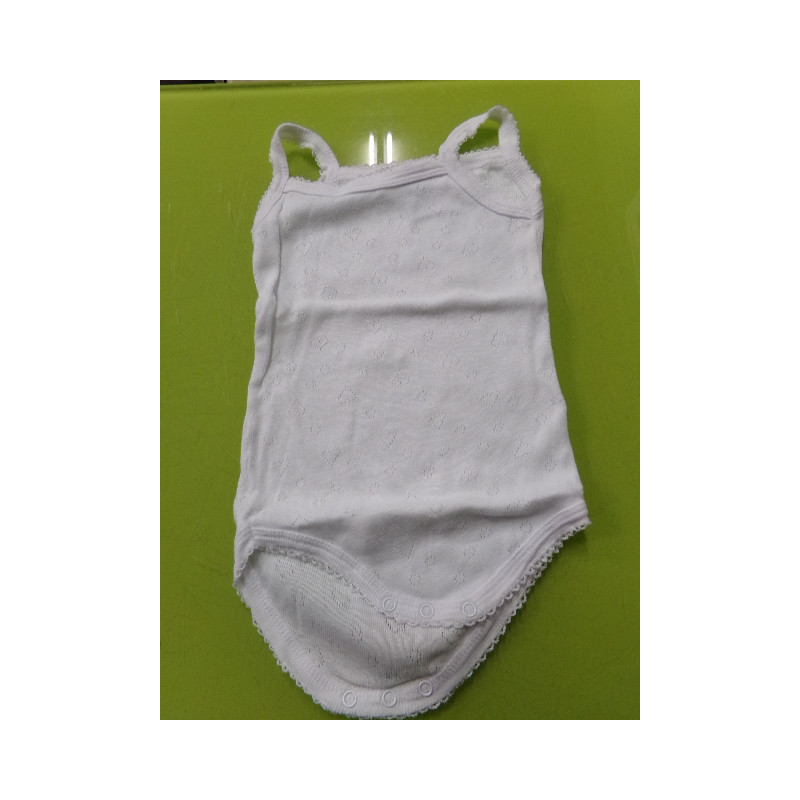 Body talla 6 meses de tirantes. A estrenar