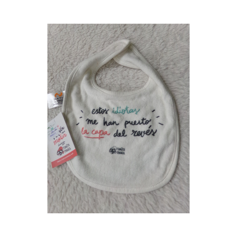 Babero Pedrita Parjer. A estrenar