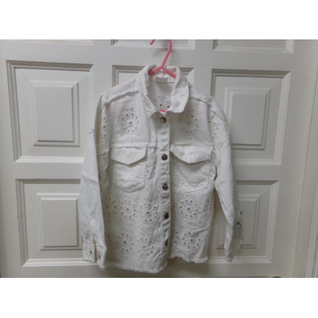 Cazadora vaquera talla 5-6 años. Segunda mano