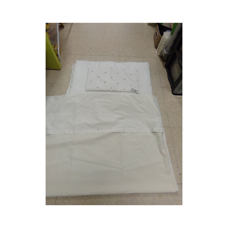 Funda nórdica con relleno y almohada. Pili Carrera para cuna. Segunda mano