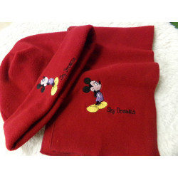 Conjunto bufanda y gorro Mickey. Segunda mano