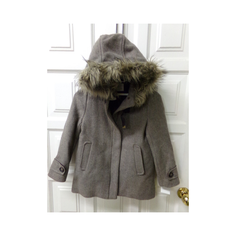 Abrigo paño Zara talla 8 años. Segunda mano