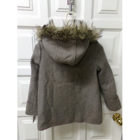 Abrigo paño Zara talla 8 años. Segunda mano