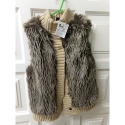 Chaleco pelito Zara talla 8 años. Segunda mano