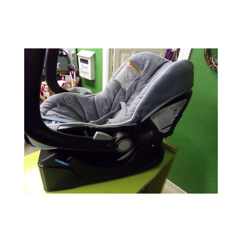 Silla grupo cero Chicco con base. Segunda mano