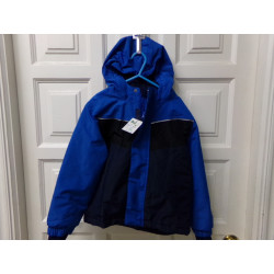 Cazadora nieve talla 4-6 años. Segunda mano