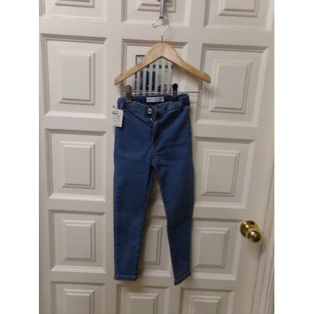 Vaquero Zara talla 6 años. Segunda mano