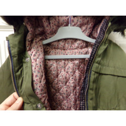 Parka desmontable 2 en 1. Zara talla 3-4 años. Segunda mano