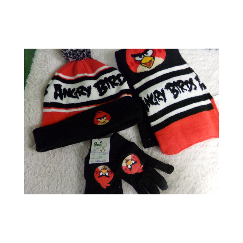 Gorro, bufanda y guantes. Talla 2-4 años. Segunda mano