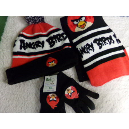 Gorro, bufanda y guantes. Talla 2-4 años. Segunda mano